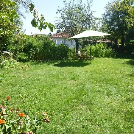 Tanya'S House Villa Kŭrpachevo Exterior photo